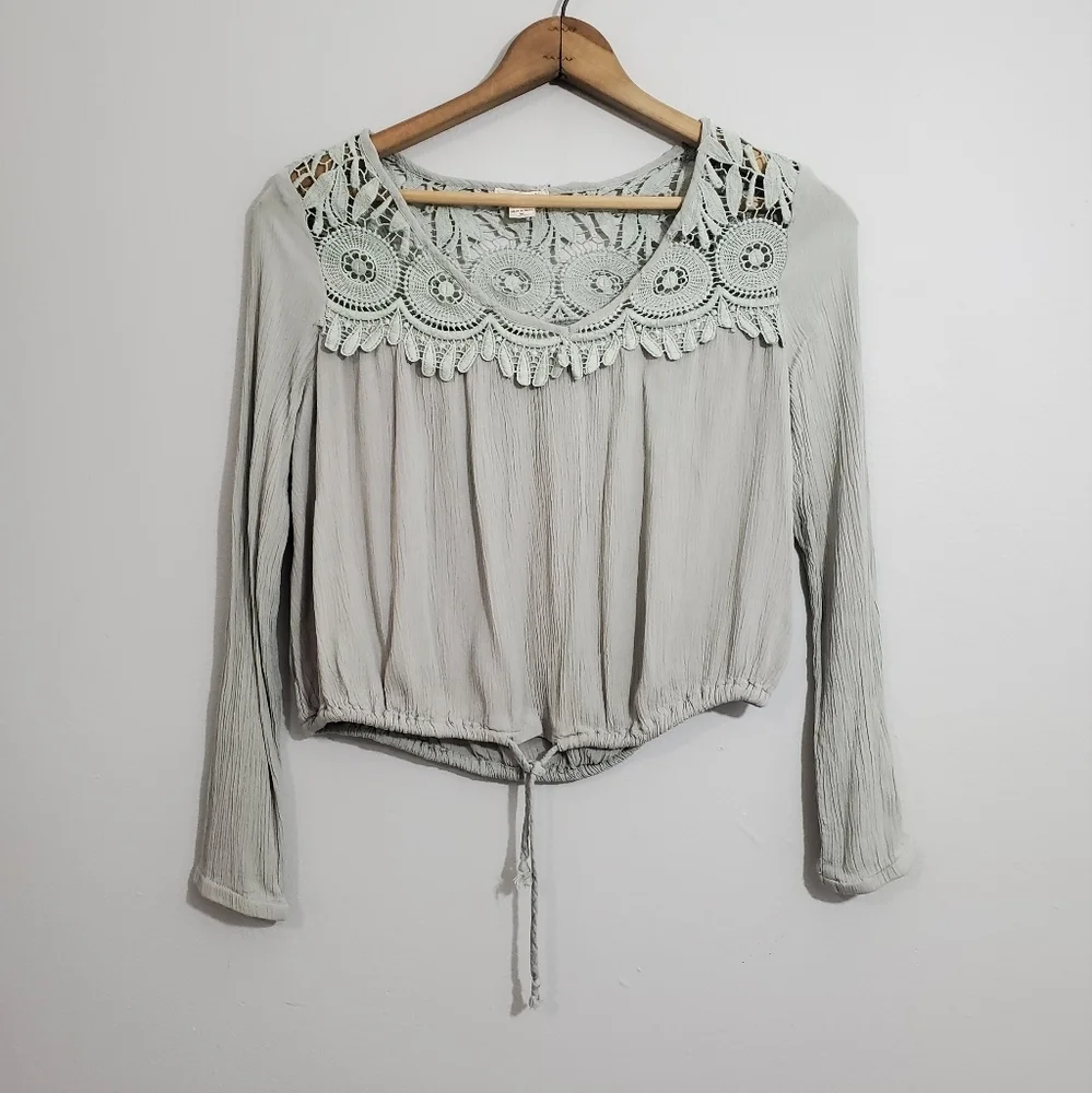Anthro Seven Sisters Pale Seafoam Eyelet Blouse